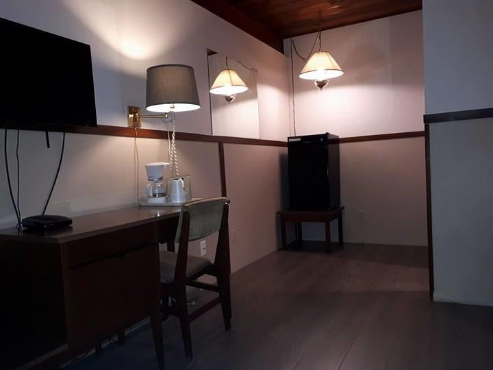 Falcon Nest Motel Дънкан Екстериор снимка